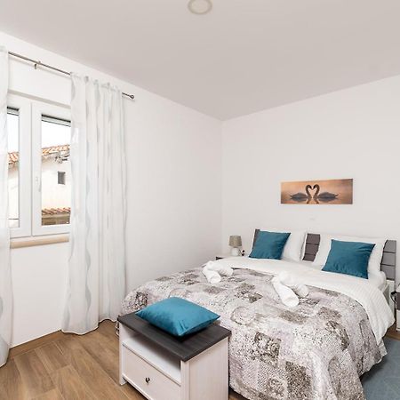 Apartman Palada Žminj Esterno foto