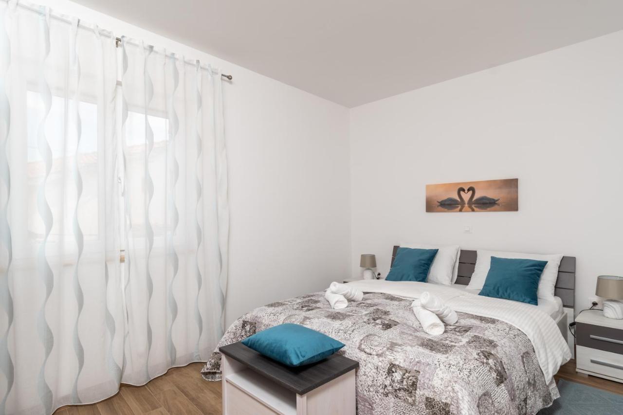 Apartman Palada Žminj Esterno foto