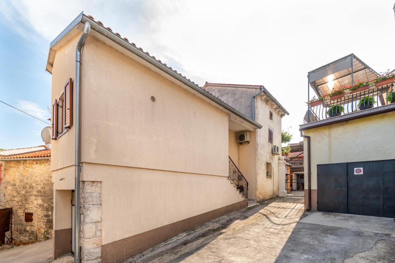 Apartman Palada Žminj Esterno foto