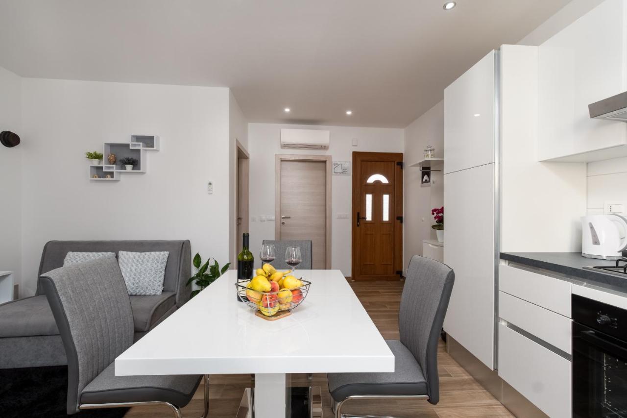 Apartman Palada Žminj Esterno foto