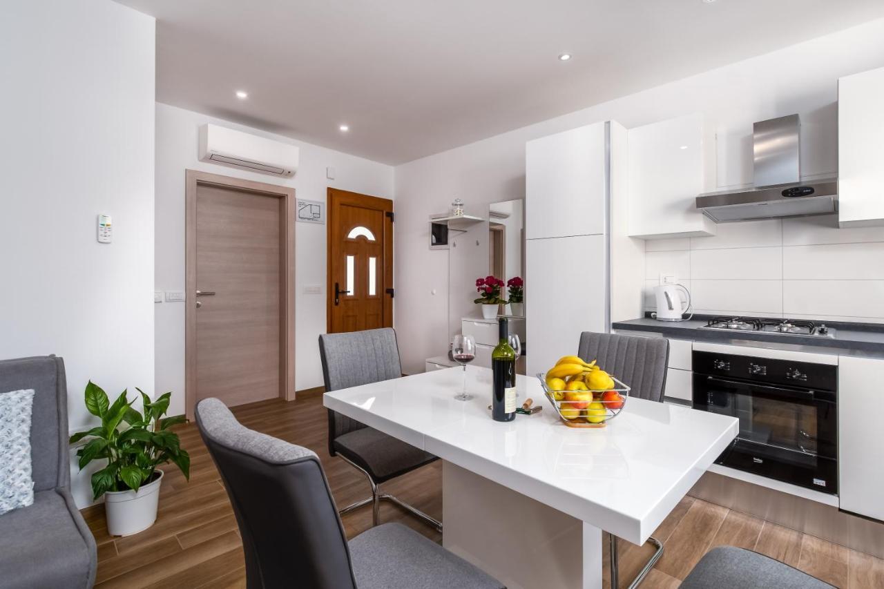 Apartman Palada Žminj Esterno foto